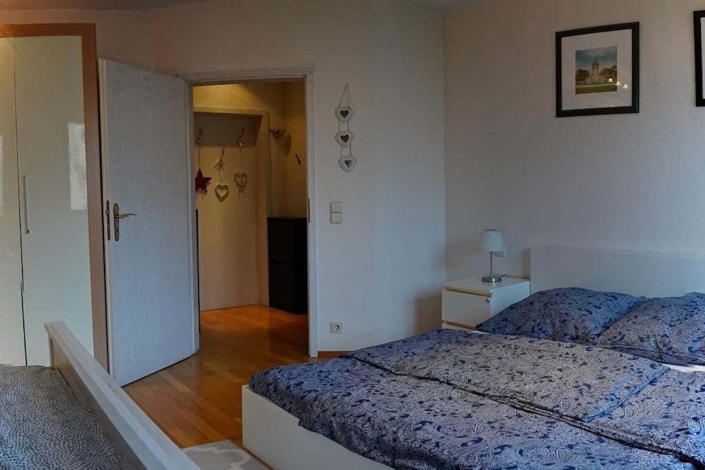 Grosse, Helle Wohnung Fuer Bis Zu 6 Personen 魏因海姆 外观 照片